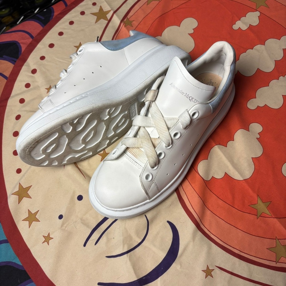 Alexander McQueen Oversized Sneakers White Light Blue Suede 553770 38.5 Designer - Picture 15 of 16